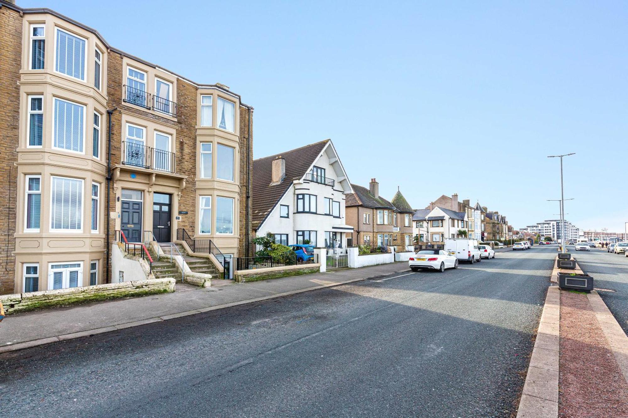 Seafront Apartment - Sleeps 6 - Gateway To The Lake District - Brand New Morecambe Zewnętrze zdjęcie